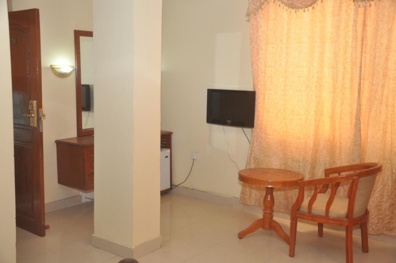 Iris Hotel Dar Es Salaam Luaran gambar