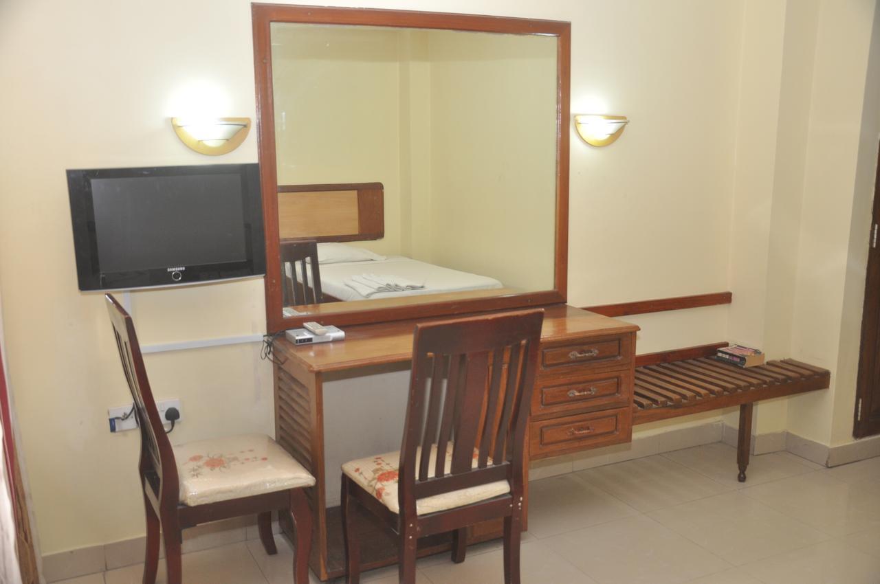 Iris Hotel Dar Es Salaam Luaran gambar